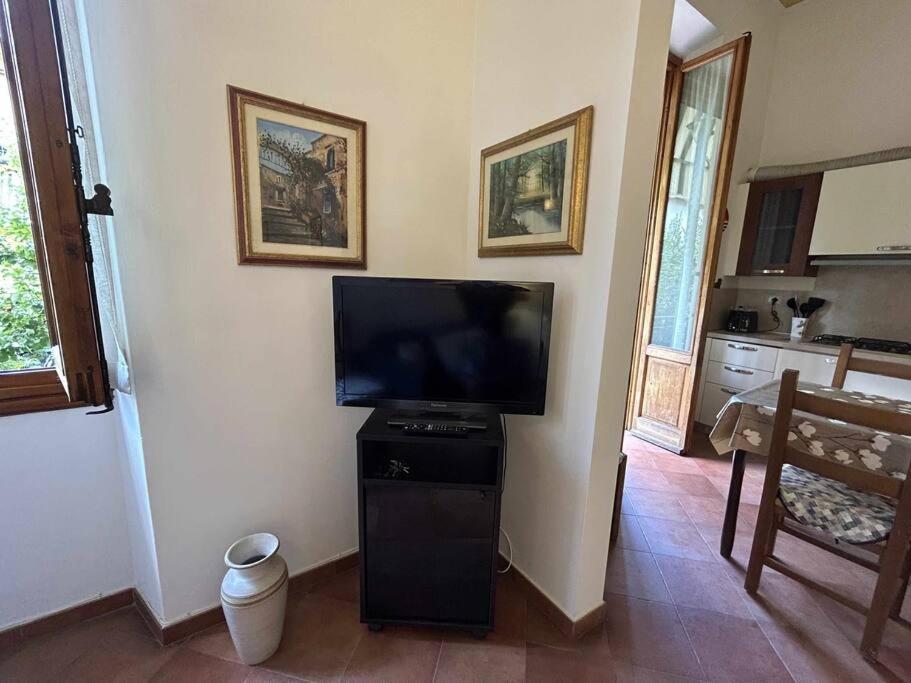 Villino La Rosa Antica Lägenhet Florens Exteriör bild